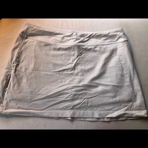 Athleta tennis skort